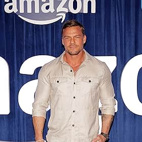 Alan Ritchson